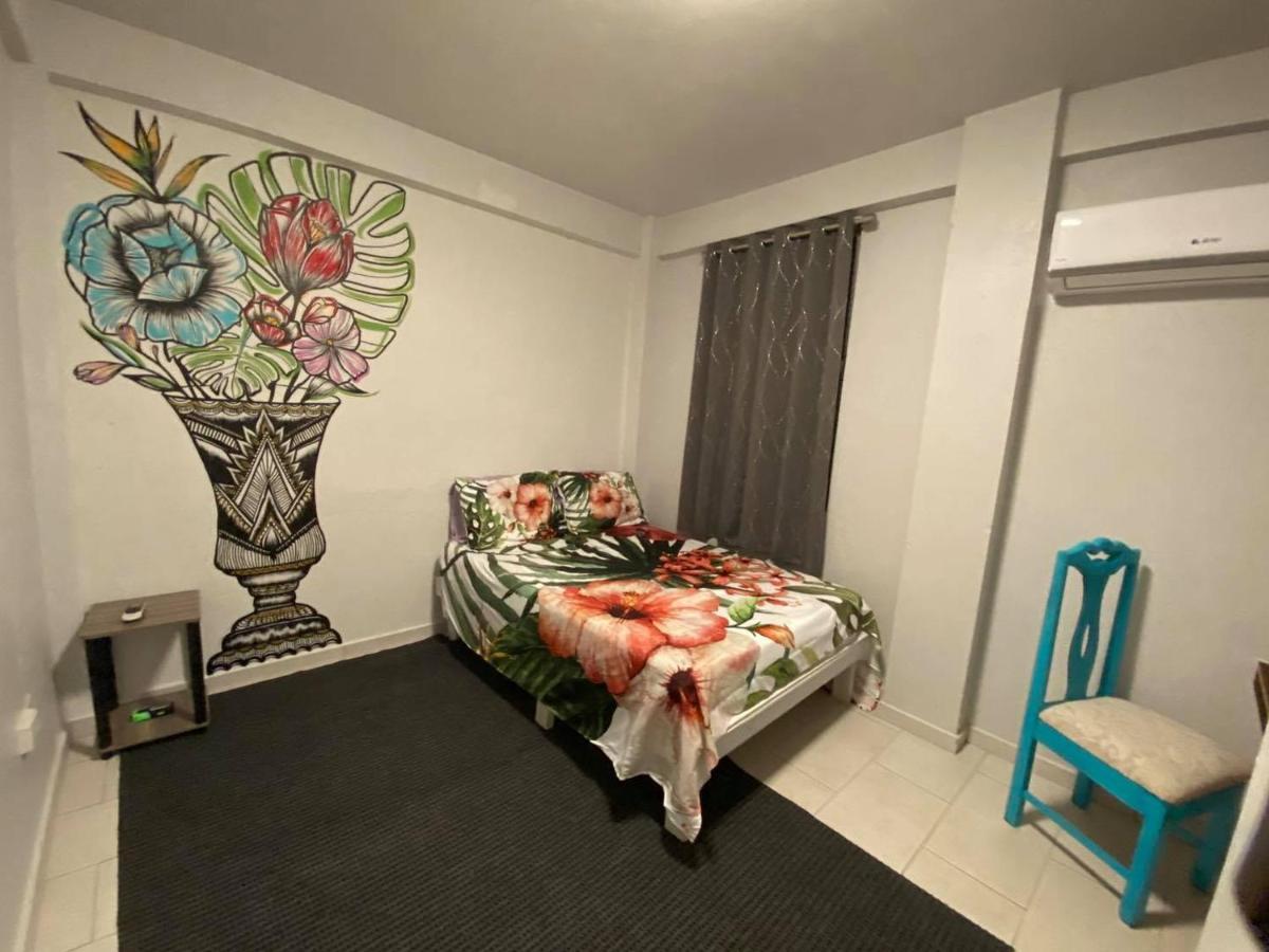1802 At San Juan Hostel Exterior photo