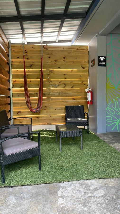 1802 At San Juan Hostel Exterior photo