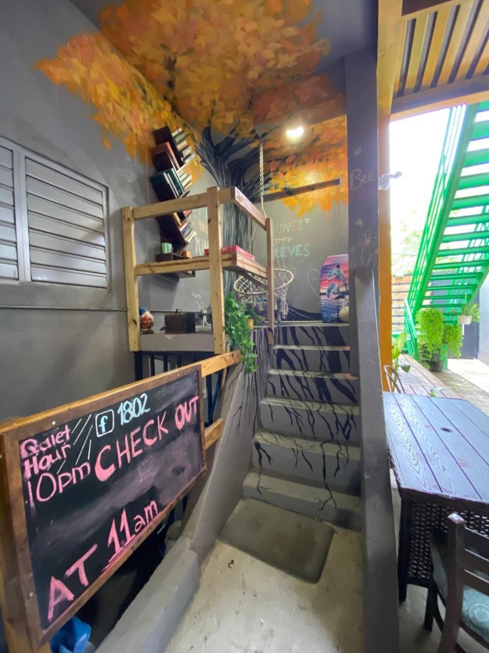 1802 At San Juan Hostel Exterior photo