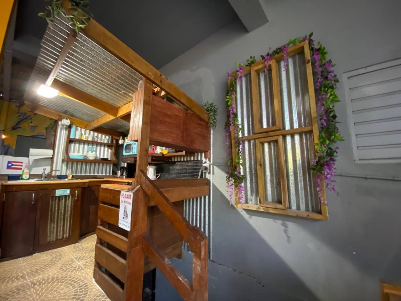 1802 At San Juan Hostel Exterior photo